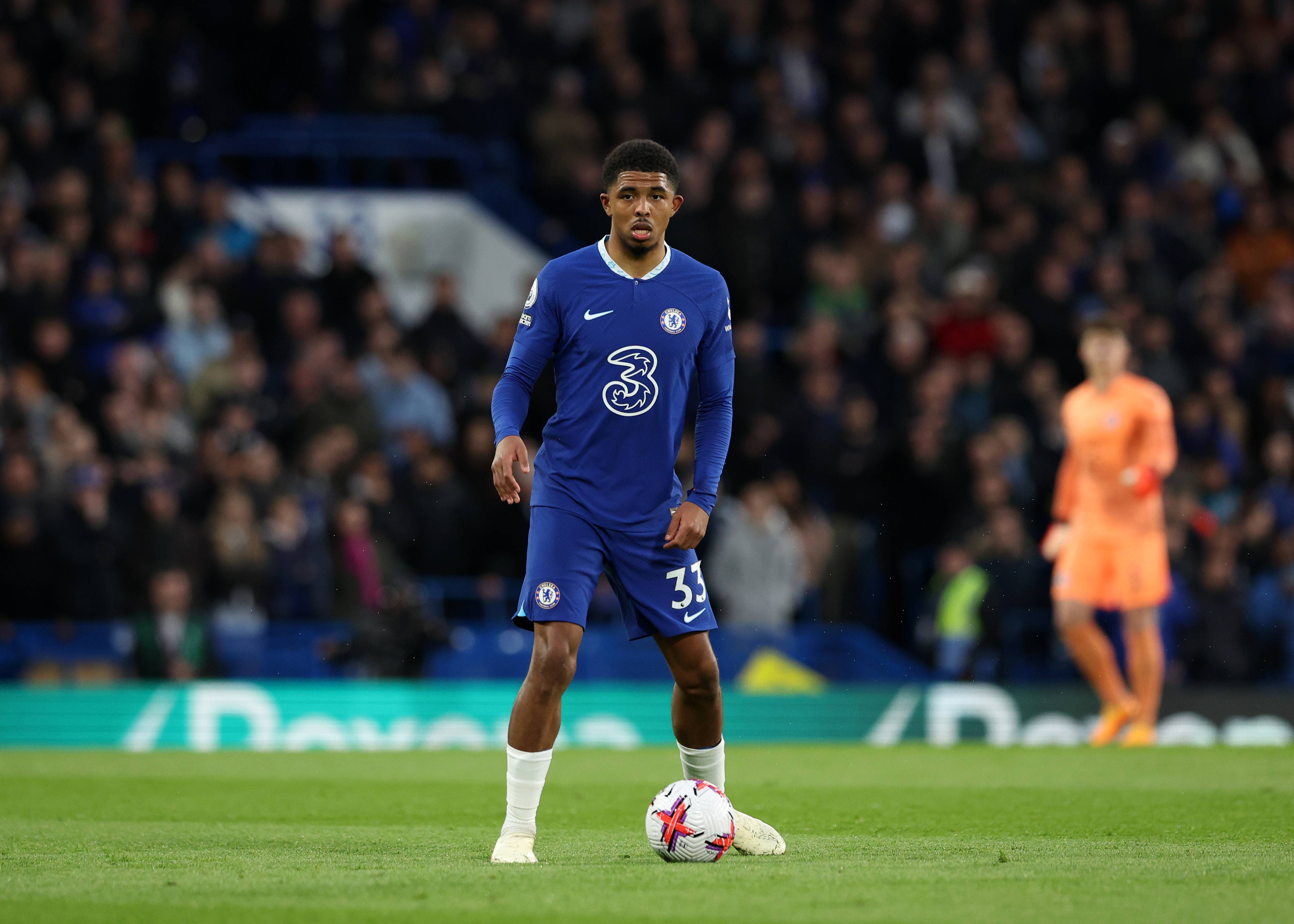 赛季报销！切尔西官方：韦斯利-福法纳已接受腿筋手术