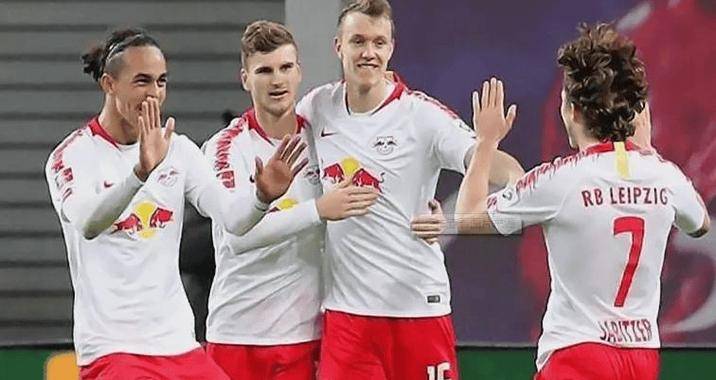 德甲焦点战：莱红牛主场强攻，基尔客场逆袭？